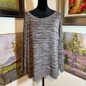 Suzanne Betro Gray Crew Neck Sweater